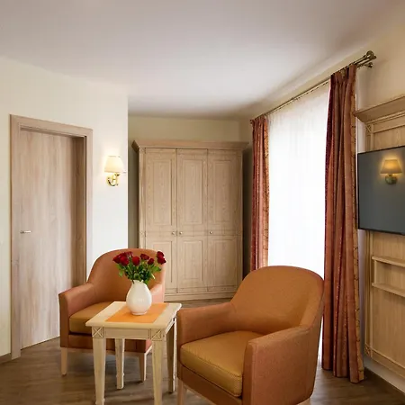 Hotel Rebstock 4*